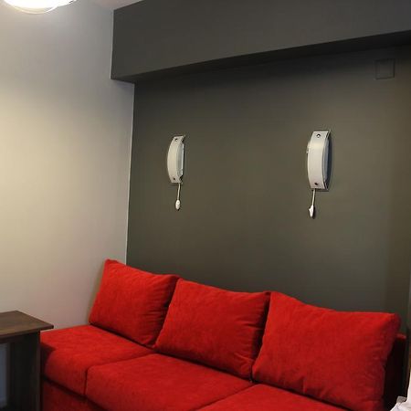 Studio Rooms On The 2Nd Floor Yerevan Bagian luar foto